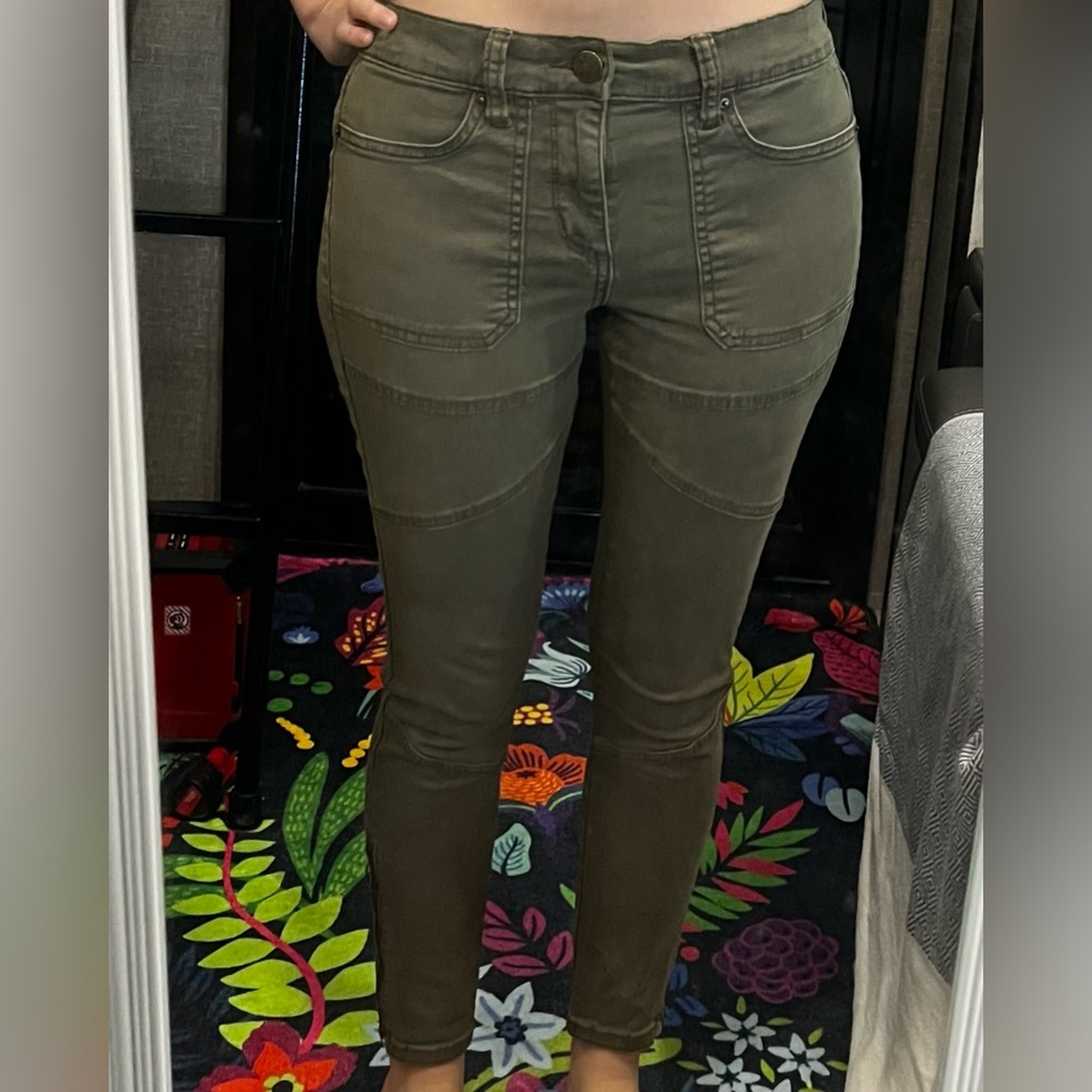 BDG Olive High-Rise Skinny Jeans